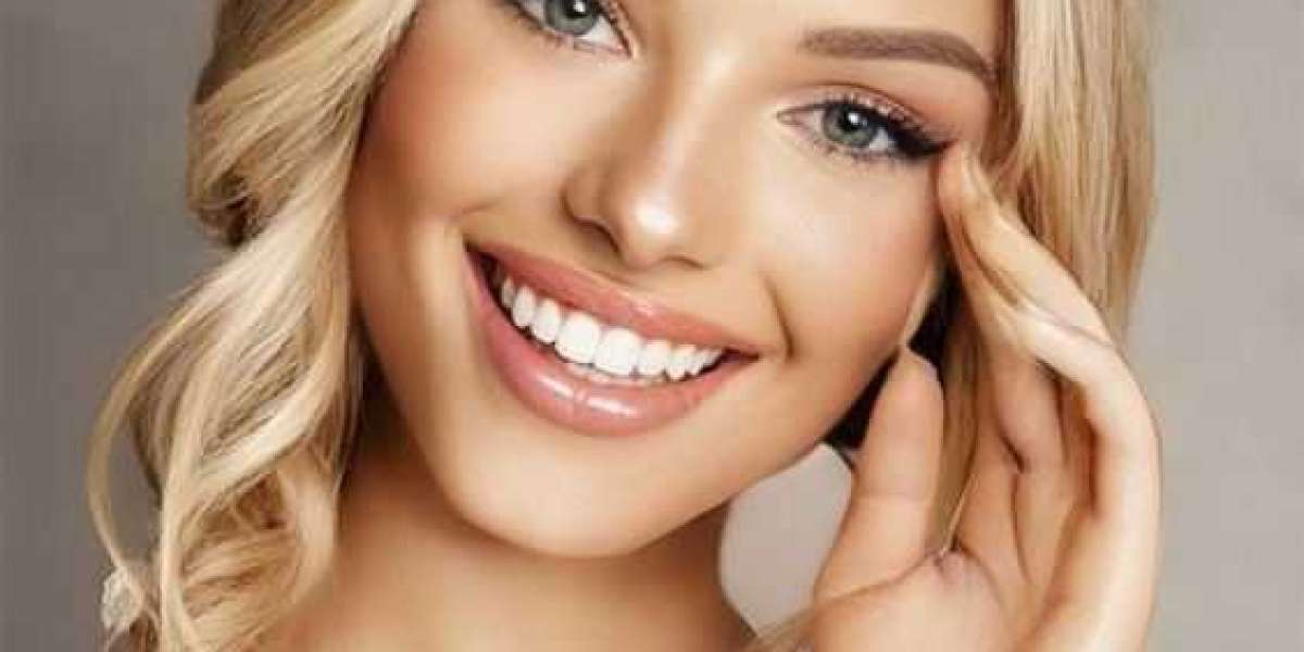 Experience Radiant Results with Teeth Whitening in Riyadh