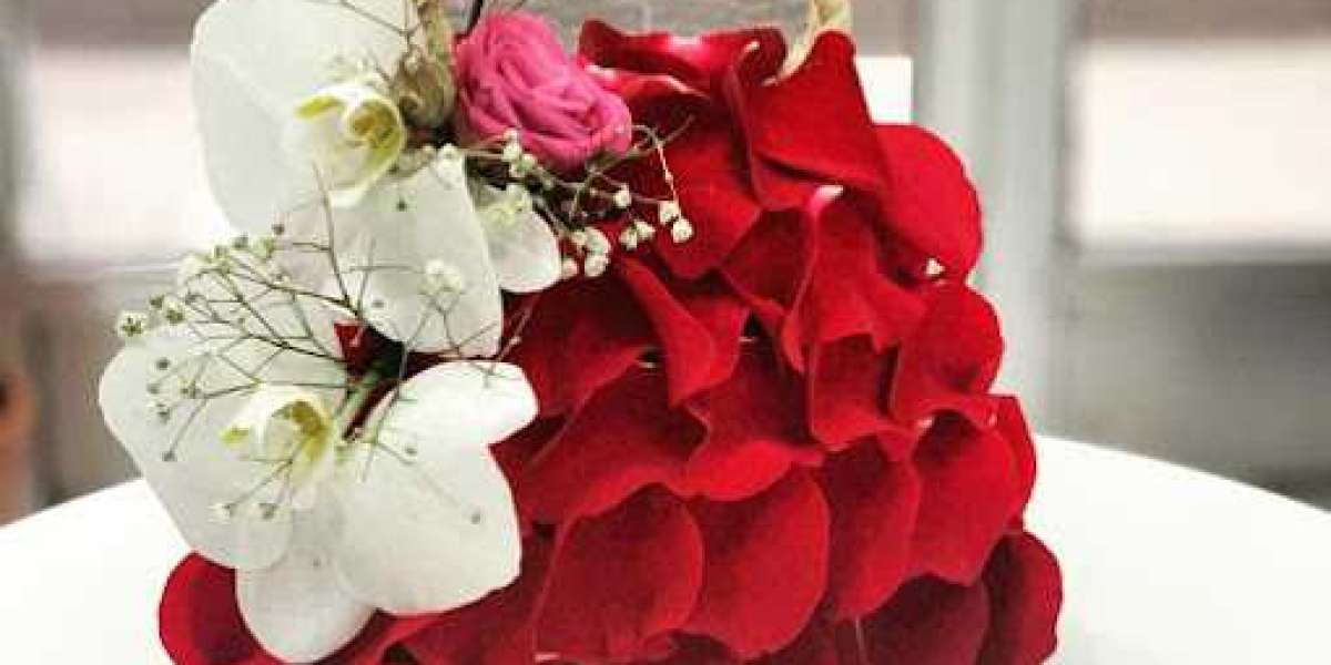 How can I order flowers online for delivery in UAE