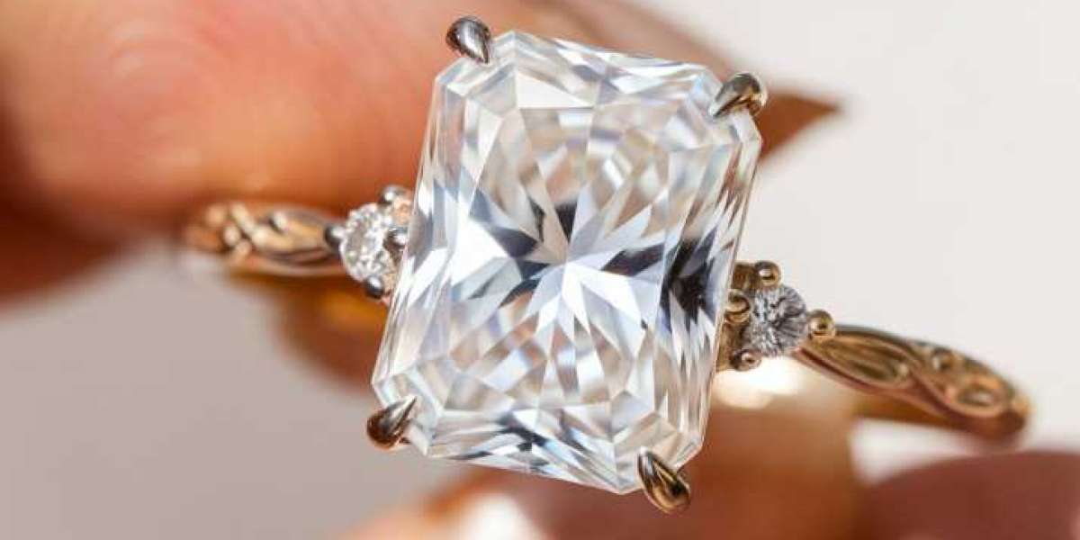 The Rising Popularity of Moissanite Jewellery: A Brilliant Alternative to Diamonds