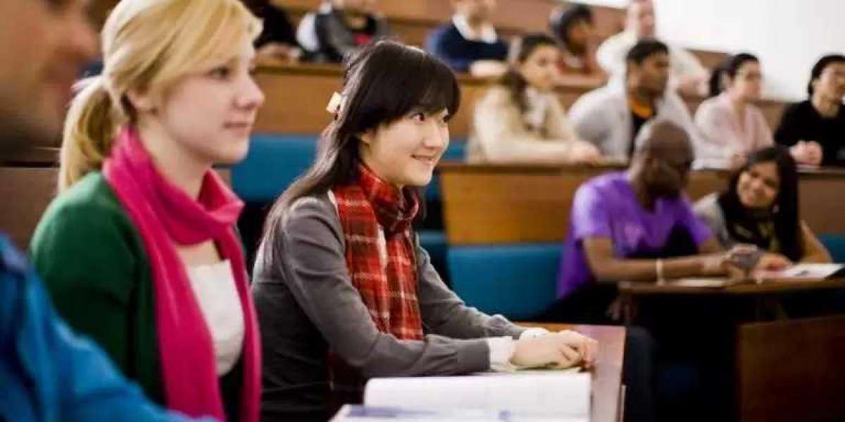 English Speaking Course in Chandigarh