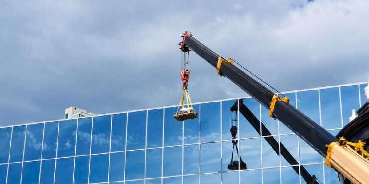 How Telescopic Boom Lifts Improve Job Site Safety and Efficiency