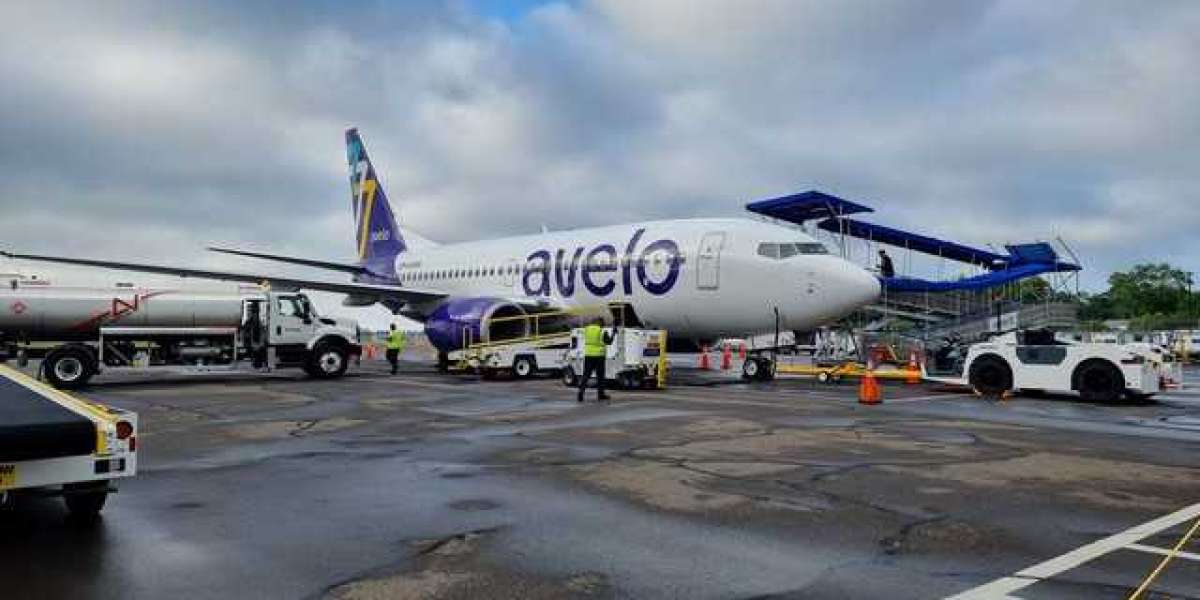 Discover the Convenience of Avelo Flights to Burbank