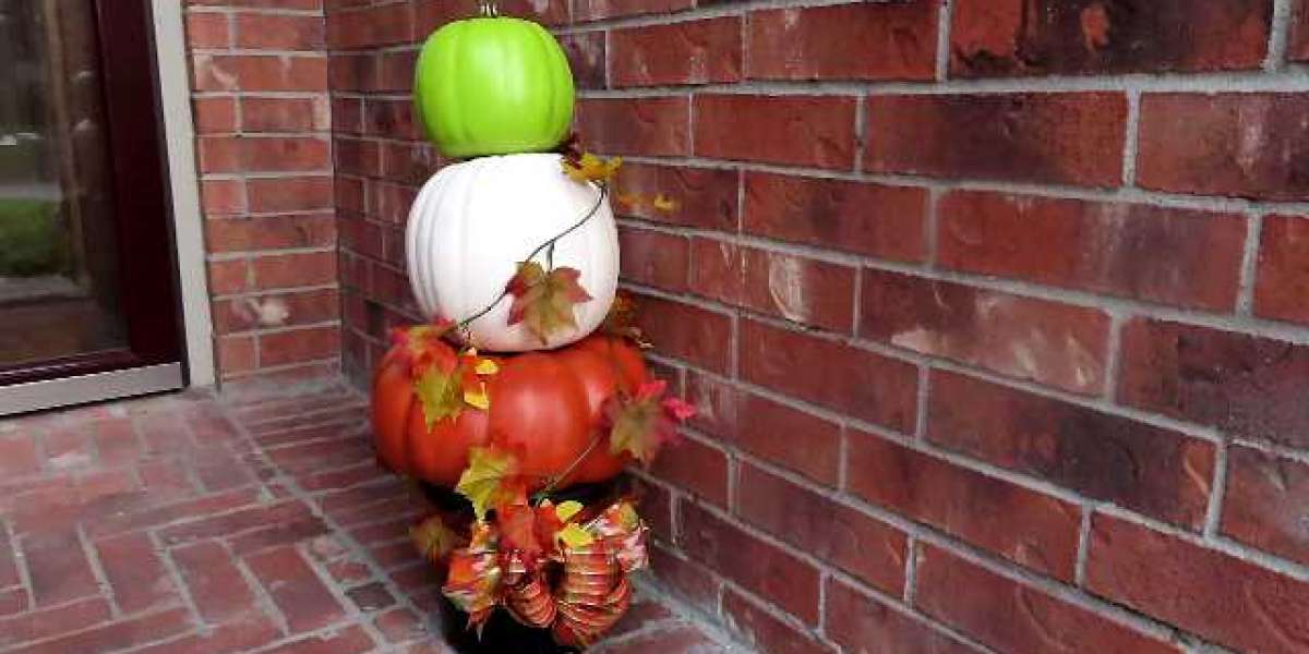 Celebrate Fall with a DIY Pumpkin Topiary