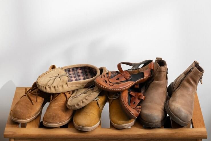 Top 5 Tips for Choosing the Best Second-Hand Shoes Onli...