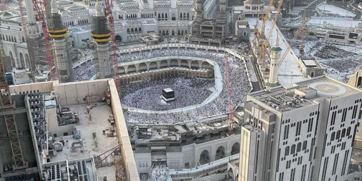 When to Invest in a Hajj Package from the USA for an Unforgettable Experience