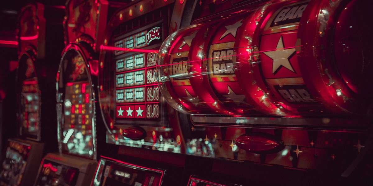 Las Mejores Tragamonedas de Casino en Línea con Temas de Películas