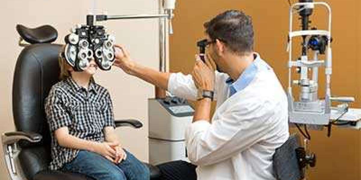 Eye Specialists in Noida: Expertise and Care for Your Vision