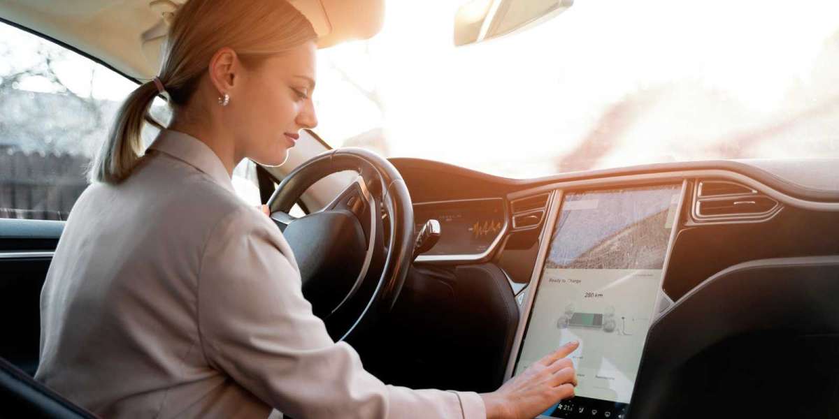 Optimizing Fleet Management with Custom Telematics Software