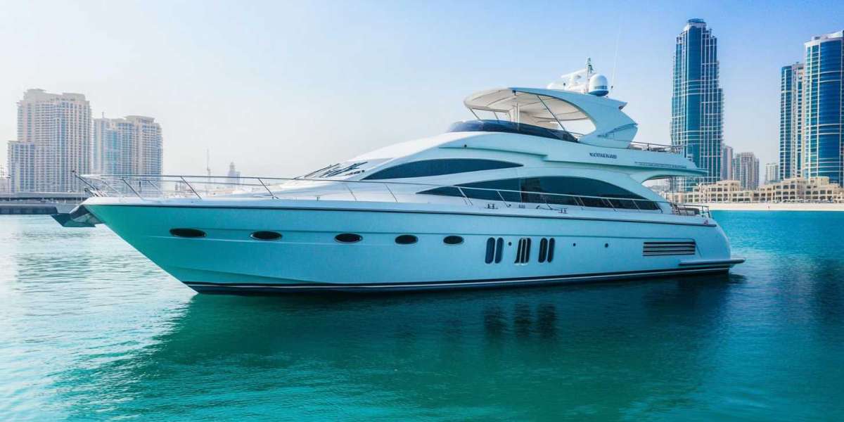 Experience the Thrill of Dubai with a Private Yacht Charter