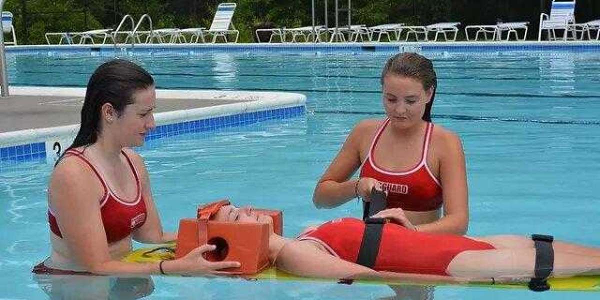 Lifeguard Training: A Pathway to Saving Lives and Building a Dream Career