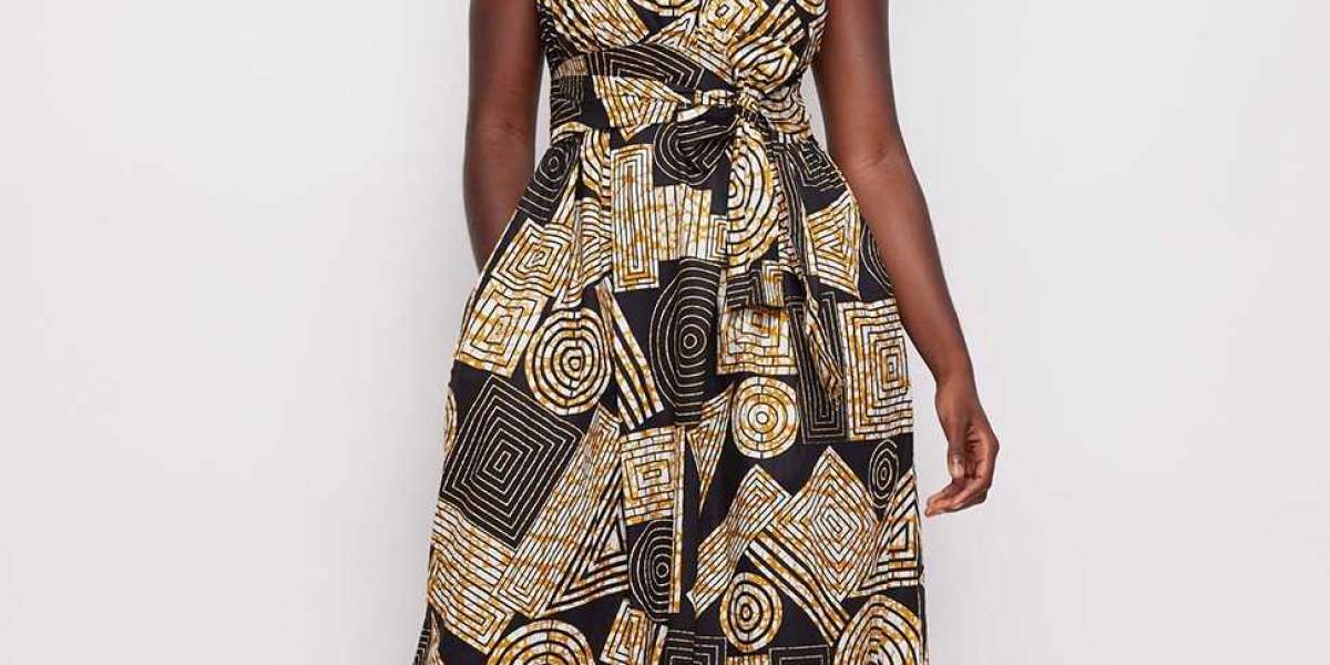 African Chic: The Art of Print Clothing