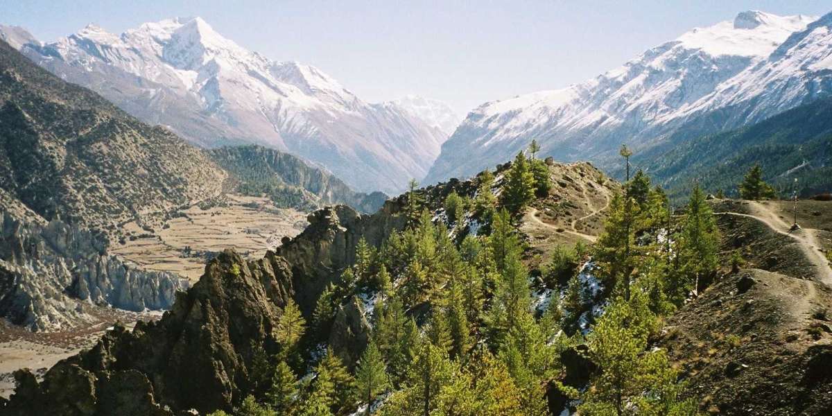 Annapurna Circuit Trek