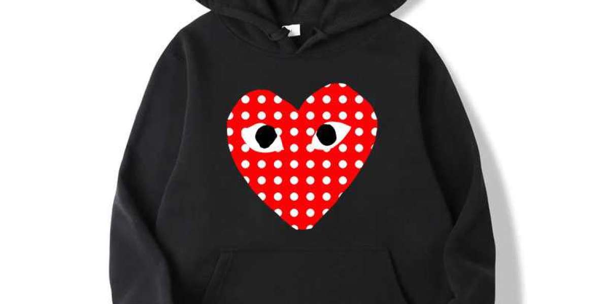 Comme Des Garcons Hoodie for a Romantic Spring Style