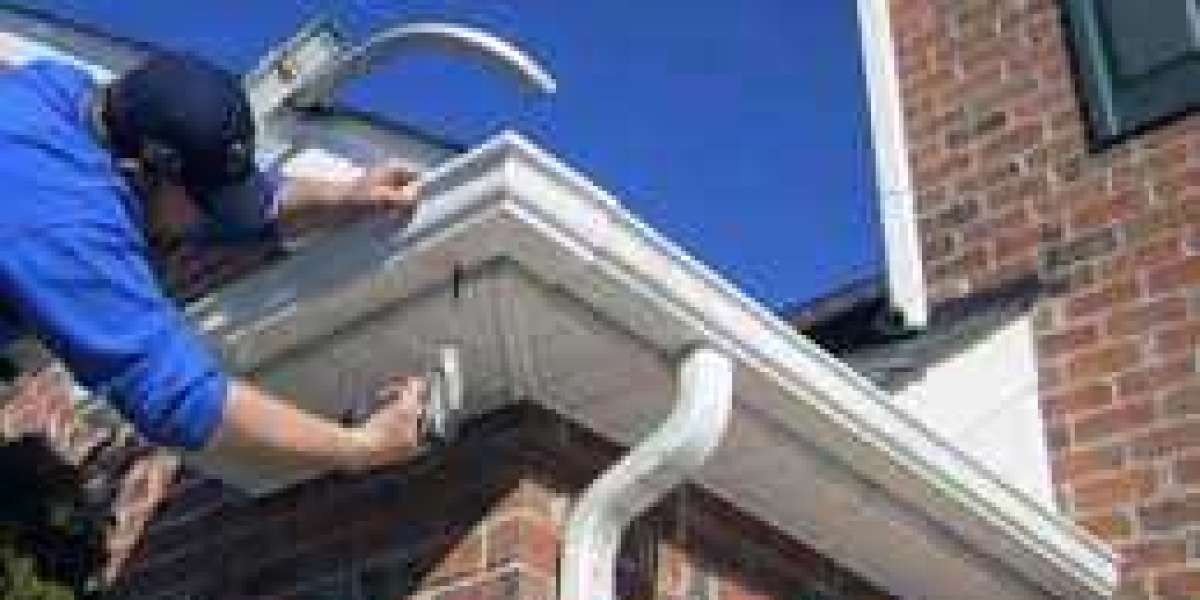 Top Signs Your Gutters Need Repair & How to Fix Them