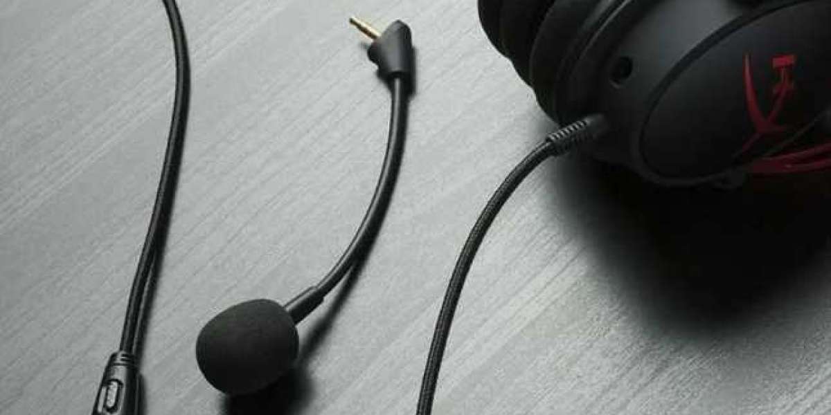 The Ultimate Guide to Earphones with Microphone: Finding the Perfect Pair