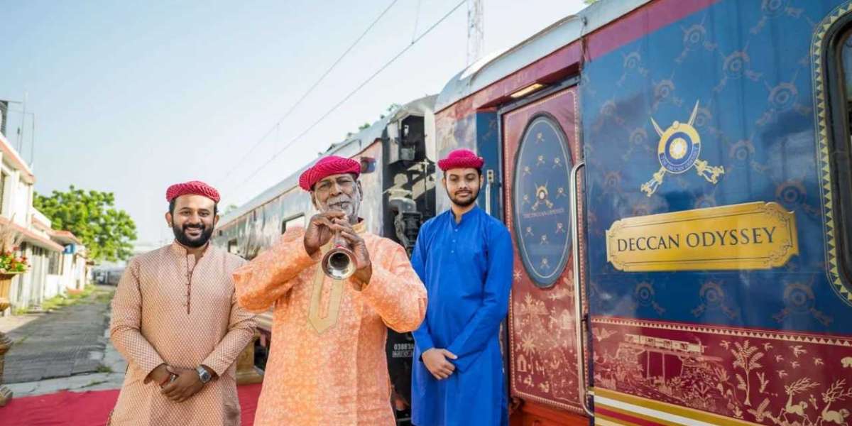 Complete Guide to the Deccan Odyssey Train Route and Destinations