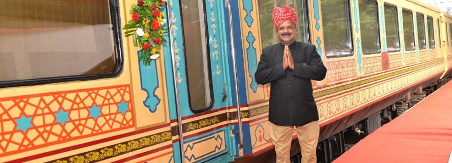 palace on wheels Cover Image