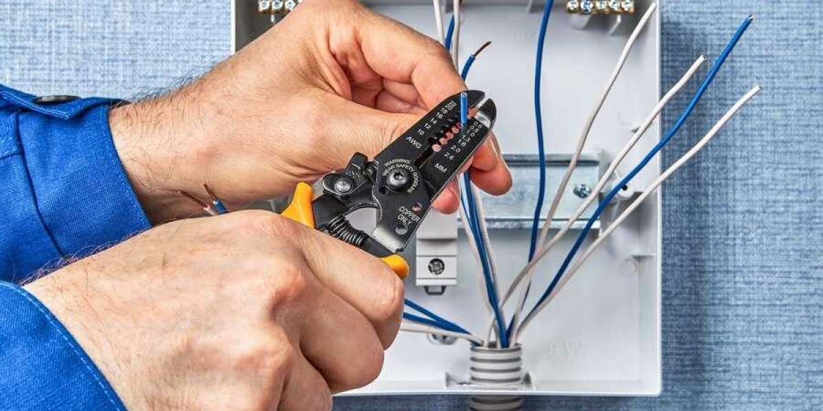 Find The Best Wiring Contractors Near Me For Electric Installation Or Replacement