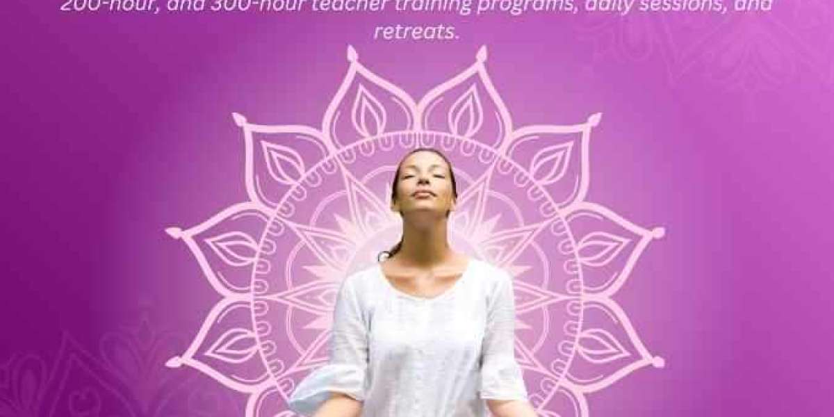 100 Hours Yoga Teacher Training in Rishikesh – A Transformative Journey