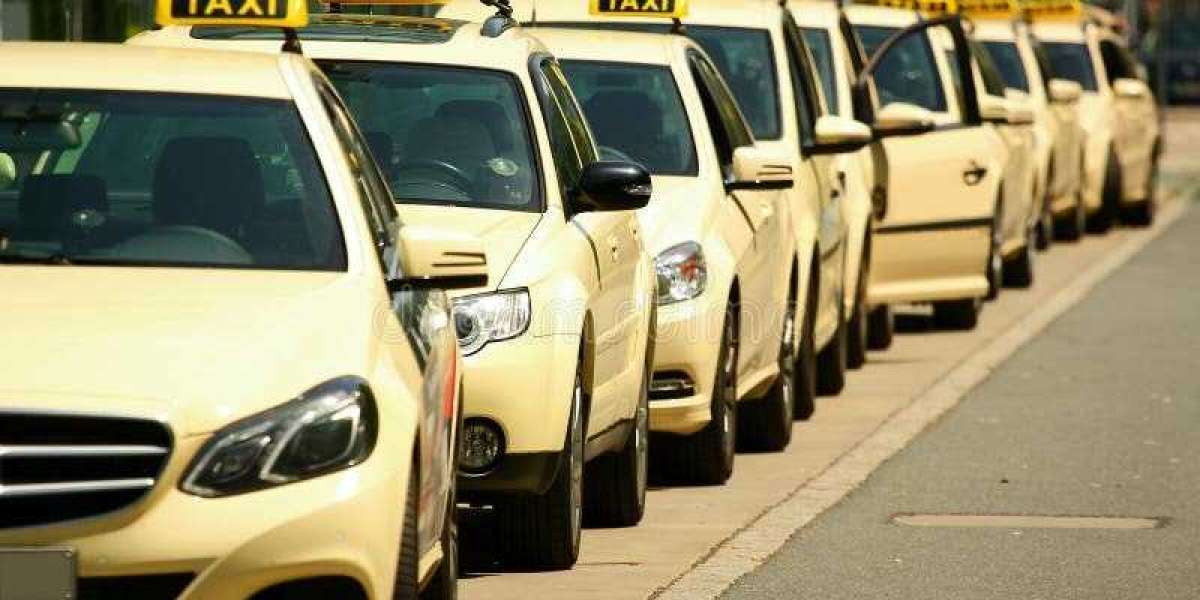 The Rise of Online Taxi Services in Saudi Arabia: A Convenient Transportation Revolution