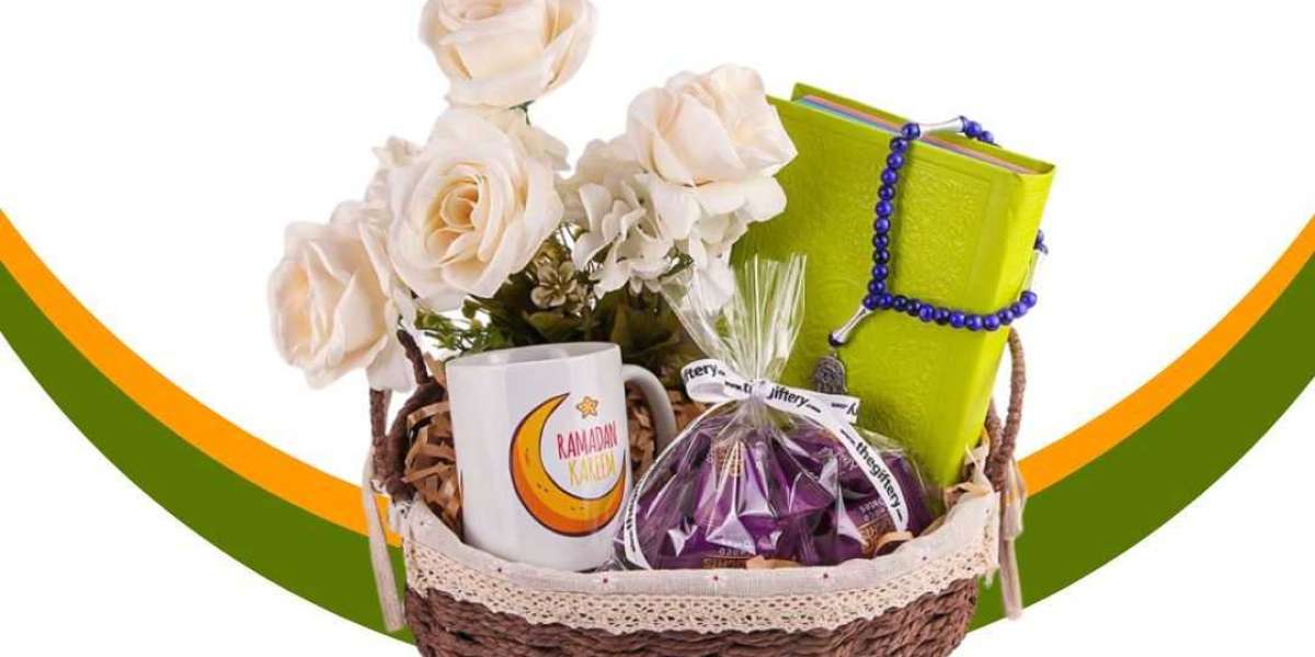 Send Ramadan Gifts to Karachi – Share Joy & Blessings!