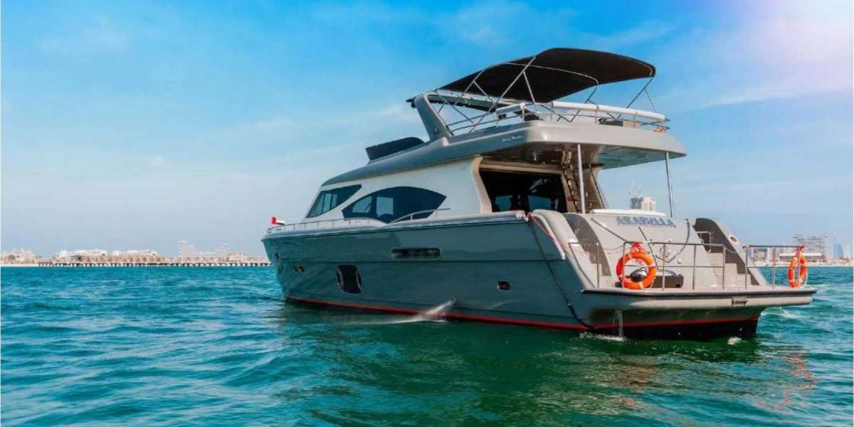 Book VIP Yacht Rental in Dubai – A Luxurious Sea Experience