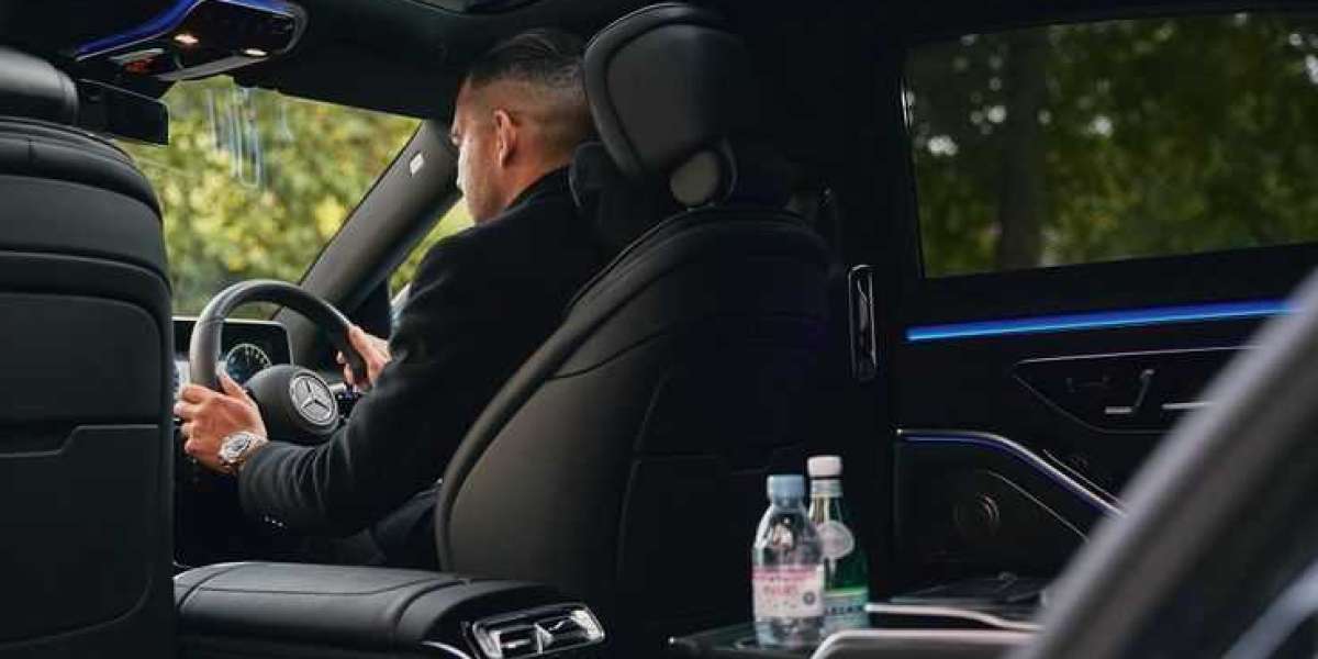 Premium Chauffeur Hire: Elevate Your Travel Experience