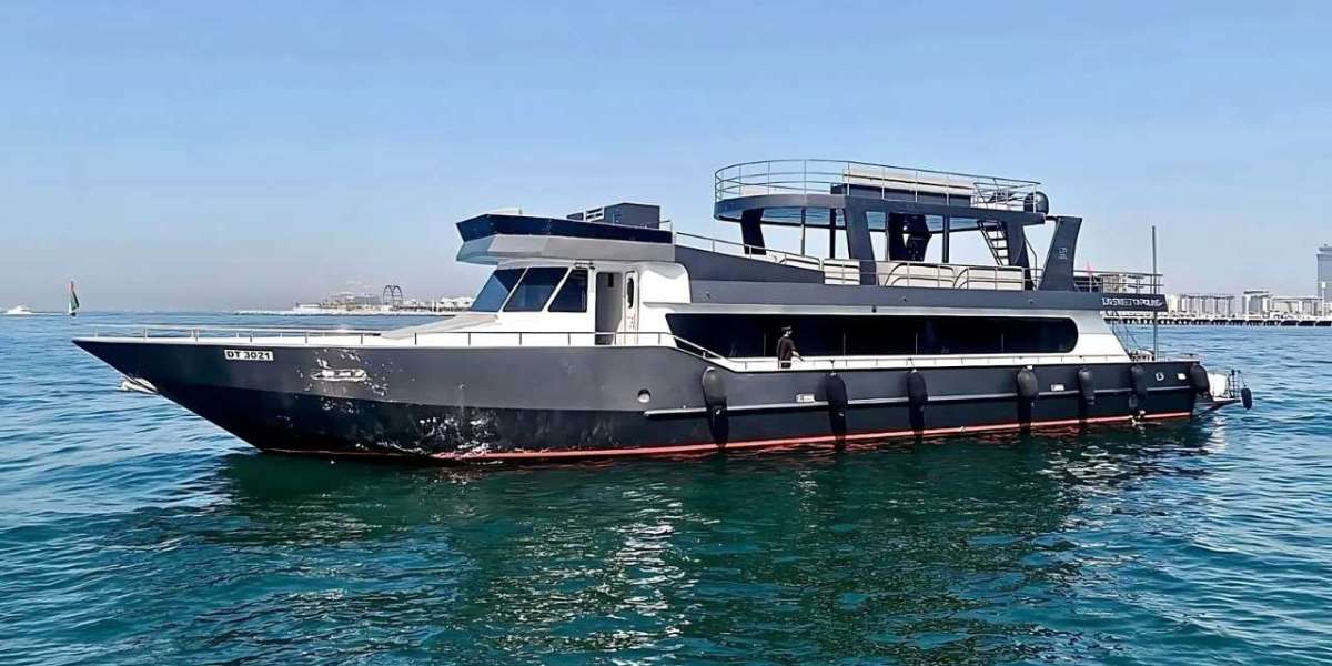 Experience Luxury with VIP Yacht Rentals in Duba