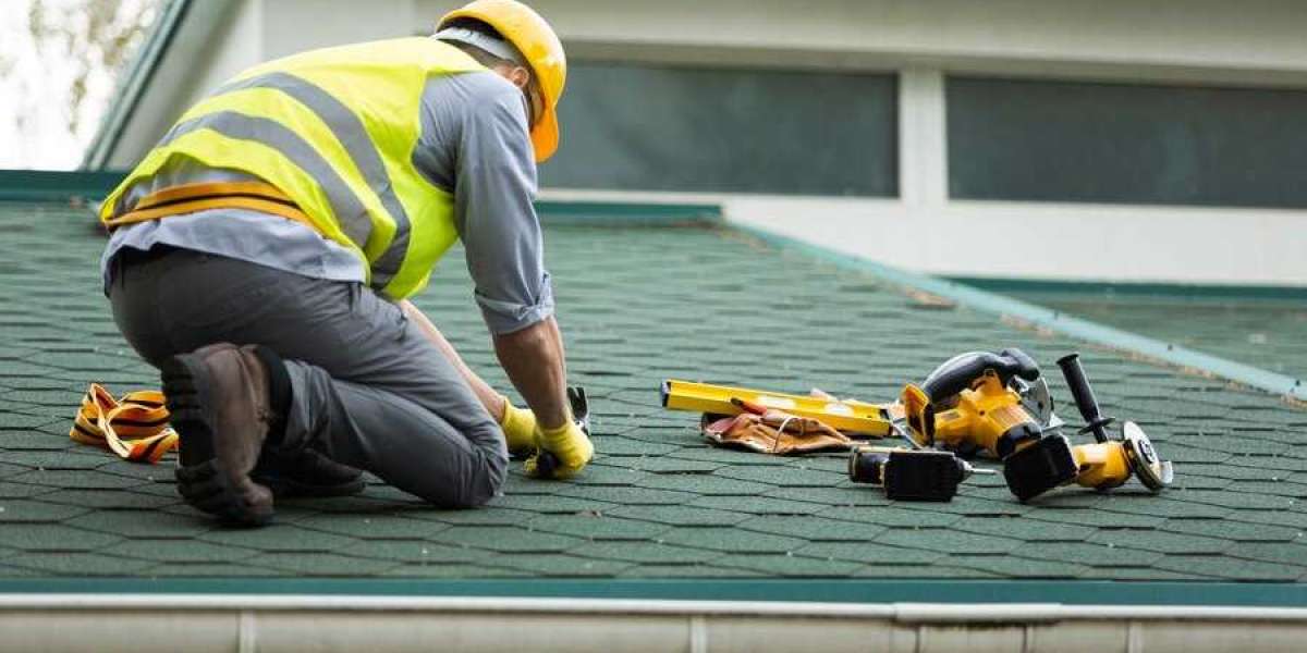 Find The Best Commercial Roofing Contractors Near Me For Quality Repairs